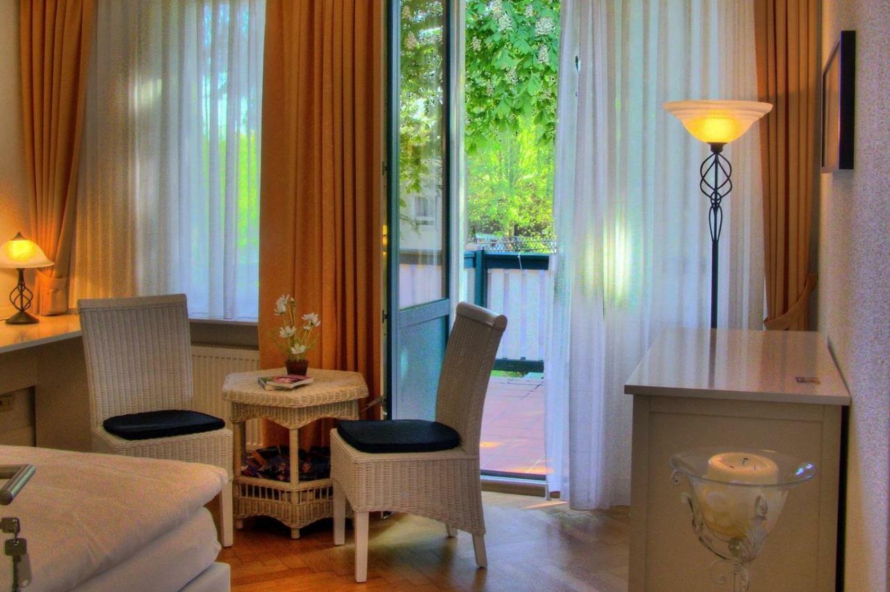 Cafe'Seestrasse มัคเดอบวร์ก ภายนอก รูปภาพ